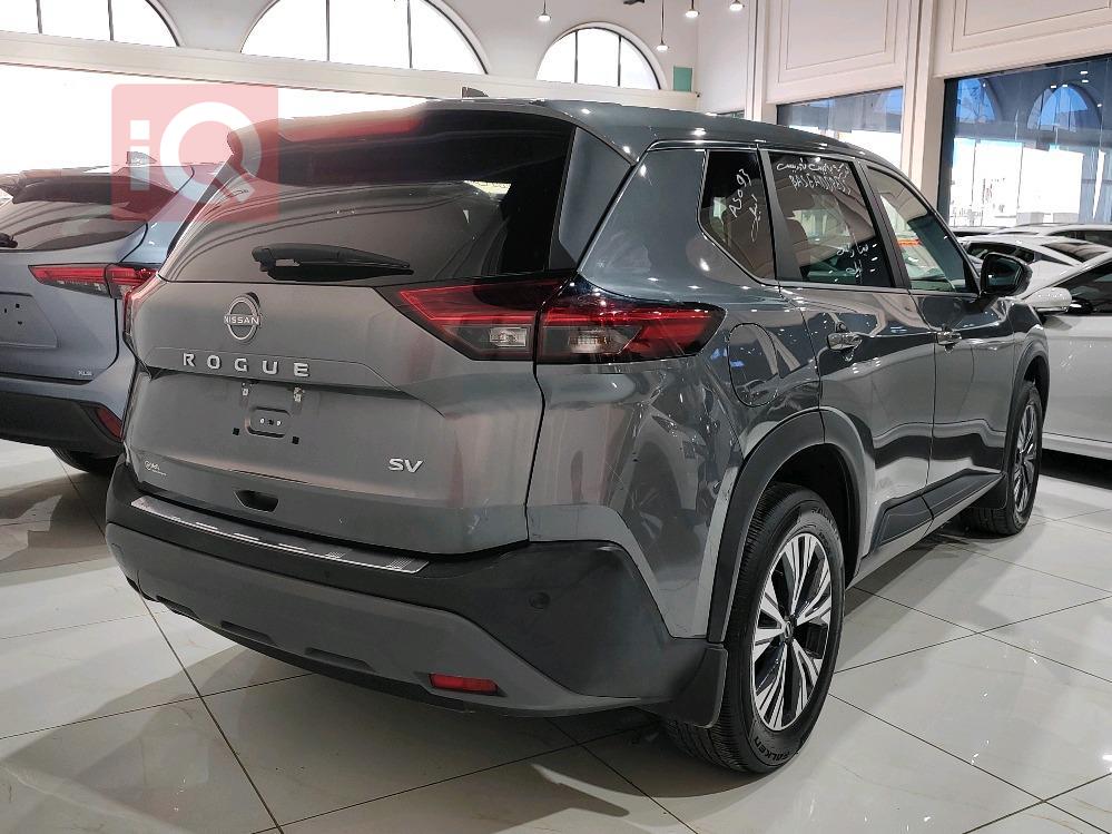 Nissan Rogue